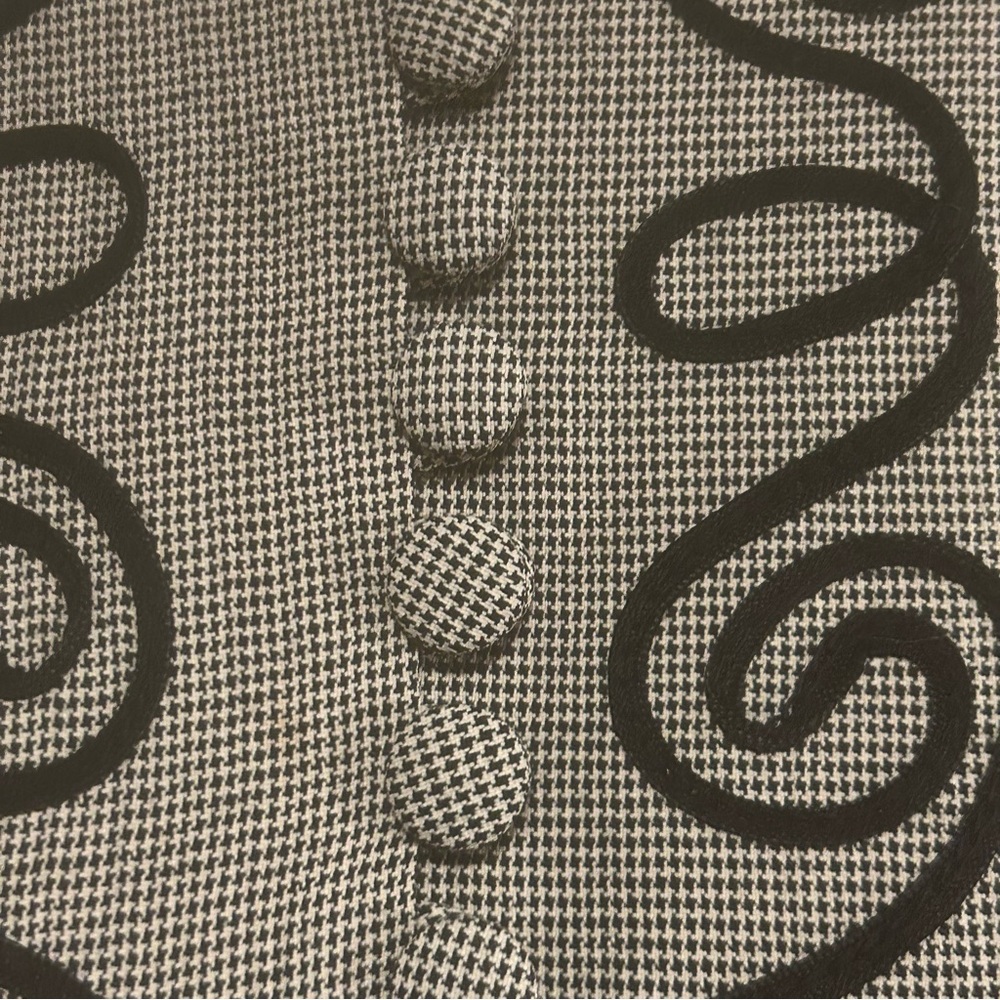 Vintage 1990s Beige + Black Ribbon Appliqué Bolero Jacket w/Buttons sz 8 Petite - Picture 8 of 12